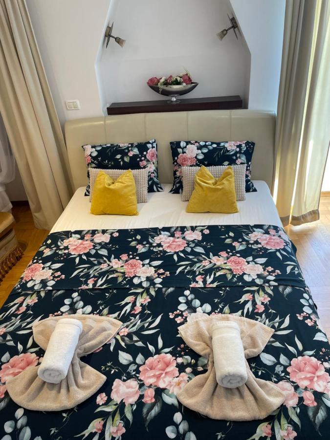 First Row To The Sea - Maremi Izola Apartment Terrace Exterior foto